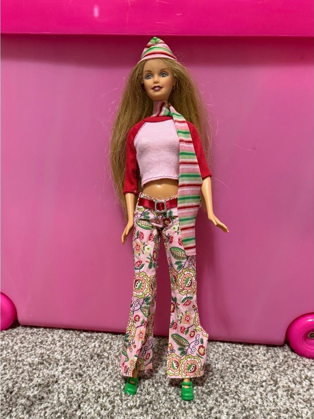 Vintage 2000 Mattel School Cool Barbie Doll Outfited with Scarf & Hat #29183